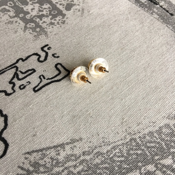 Kate Spade Forever Gems Gray Pearl Stud Earrings - Picture 6 of 8